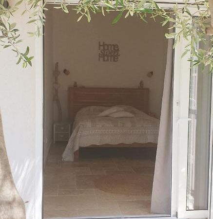 Chambre Independante Avec Jardin Privatif La Londe-les-Maures Luaran gambar